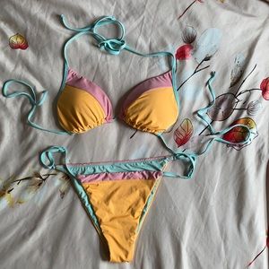Victoria’s Secret color block string bikini